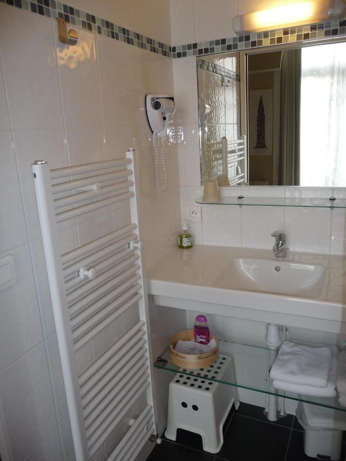 Au Troubadour Bed & Breakfast Lille